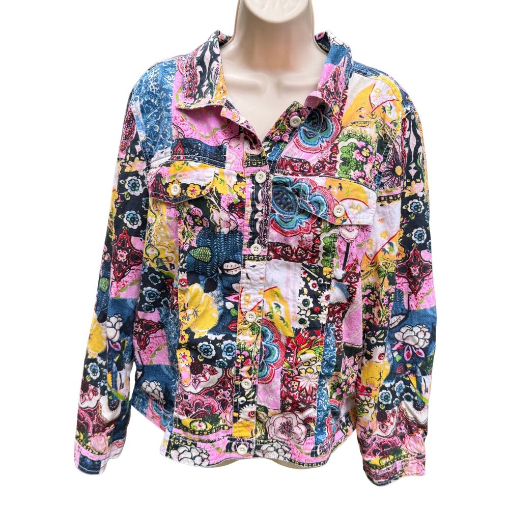 Serengeti | XL Colorful Artsy Women’s Button Up Top